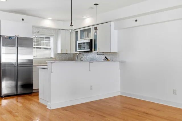 35 Middle St. # 4, Boston MA 02127 - Preview 4