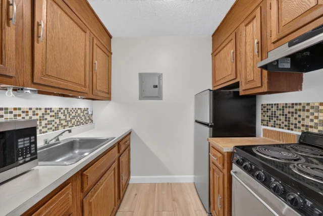 566 Commonwealth # 304, Boston MA 02215 - Preview 5