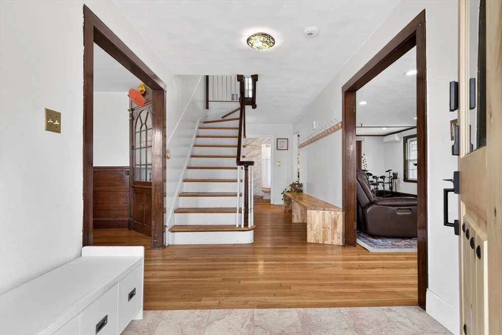 3 Hawthorne Street, Malden MA 02148 - Photo 2