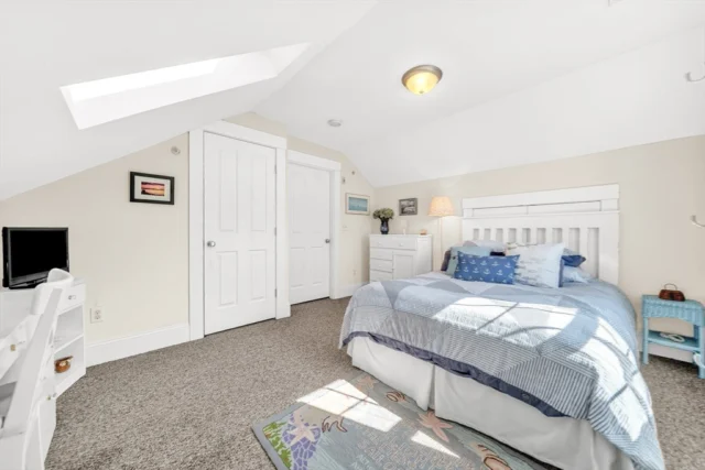 121 E Cottage St # 4, Boston MA 02125 - Preview 27