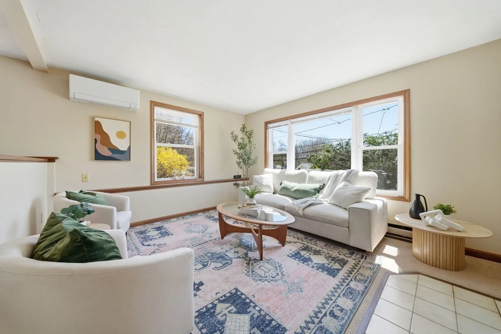 35 Mountain St # 35, Woburn MA 01801 - Photo 4