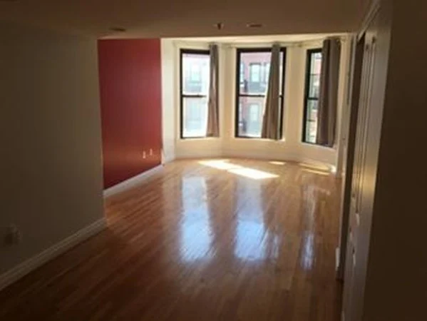 10 Charlesgate East # 404, Boston MA 02215 - Photo 2