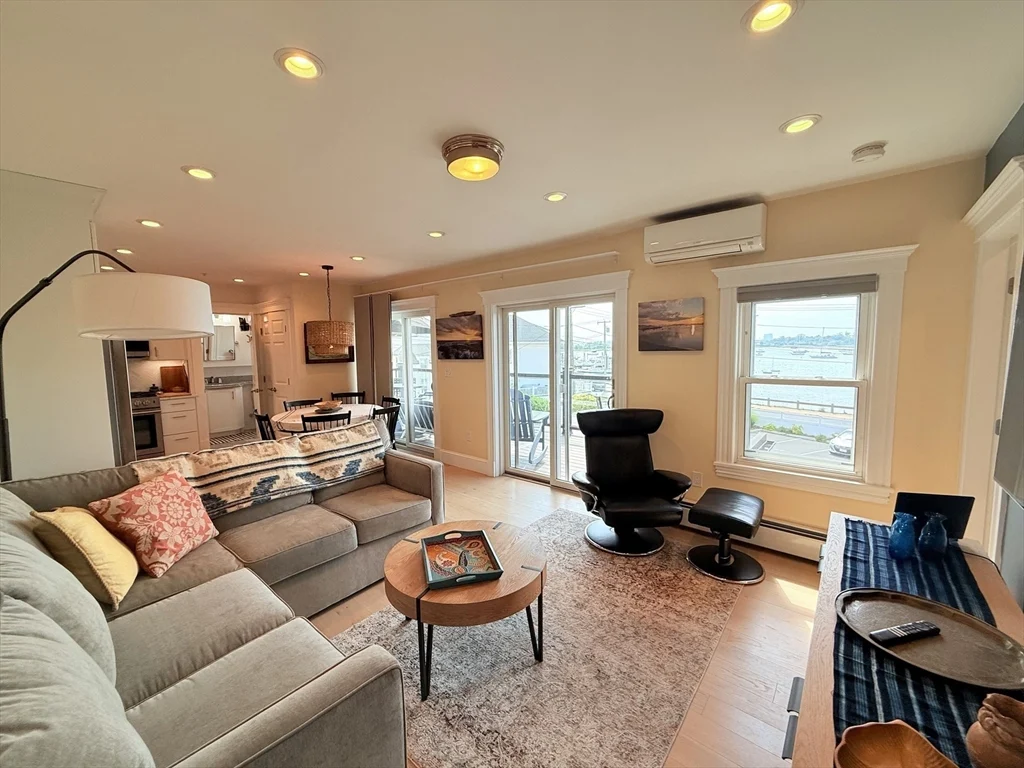 600 Shirley St # 7, Winthrop MA 02152 - Photo 4