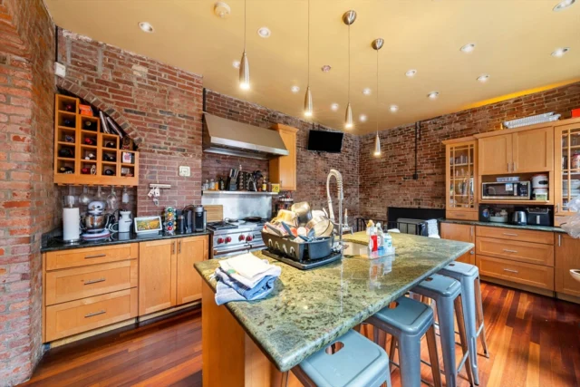16 Perrin St, Boston MA 02119 - Preview 11