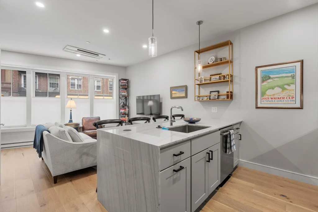 471 Hanover St # 2, Boston MA 02113 - Photo 6