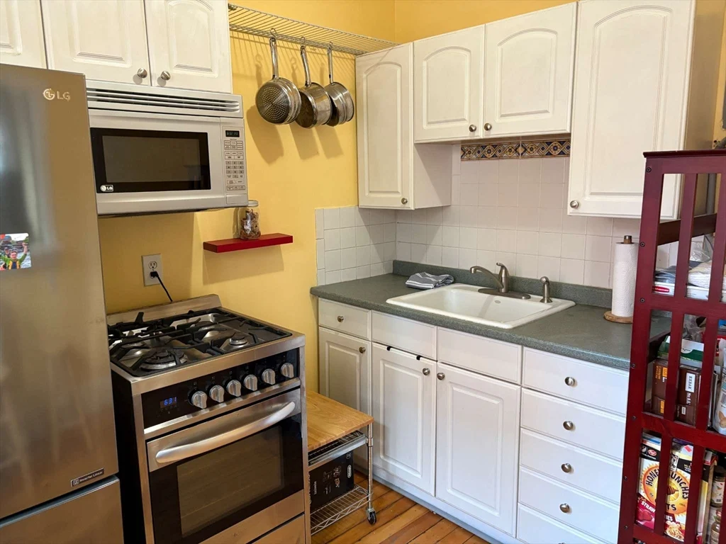 252 Harvard St # 1, Cambridge MA 02139 - Photo 11