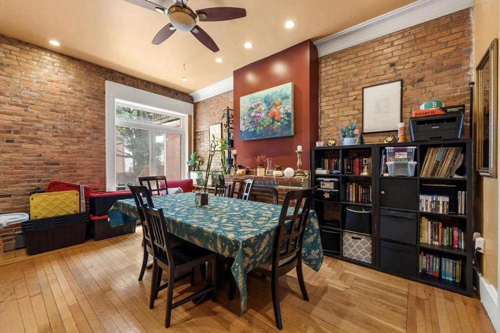 16 Perrin St, Boston MA 02119 - Photo 5