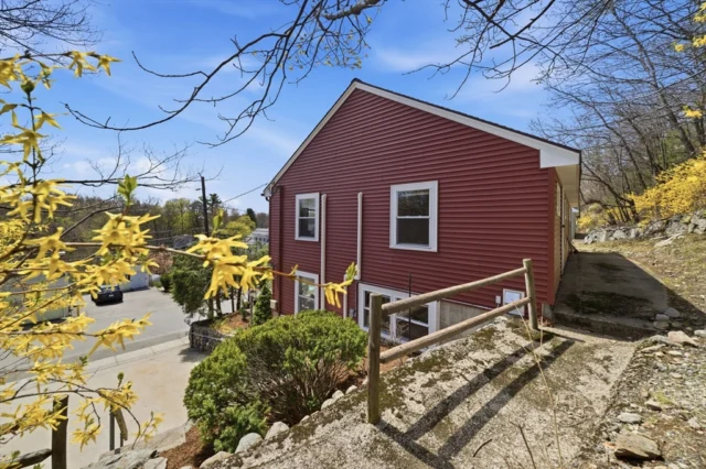 35 Mountain St # 35, Woburn MA 01801 - Preview 27